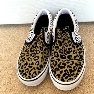 NWOT Animal print vans